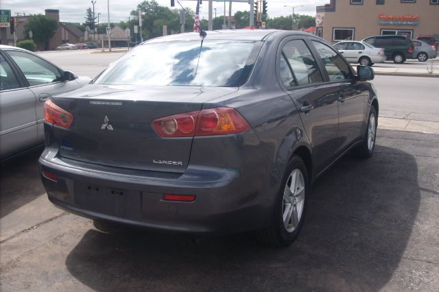 Mitsubishi Lancer 2009 photo 3