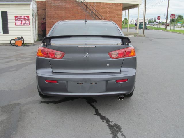 Mitsubishi Lancer 2009 photo 12