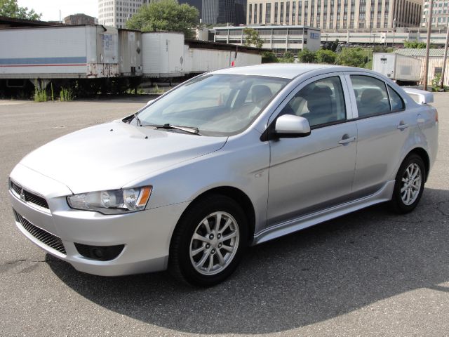 Mitsubishi Lancer 2009 photo 2