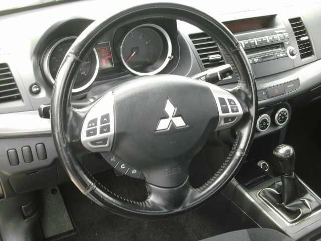 Mitsubishi Lancer 2009 photo 10