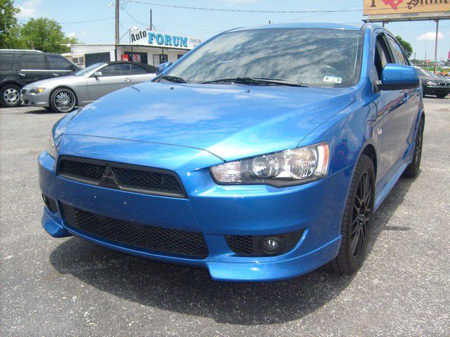 Mitsubishi Lancer 2010 photo 18