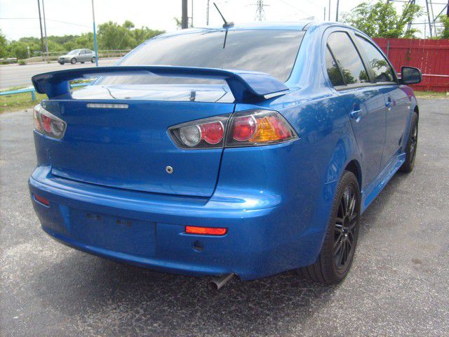 Mitsubishi Lancer 2010 photo 6