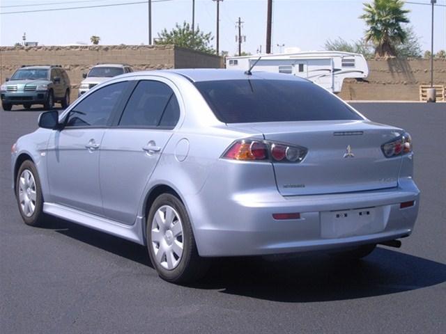 Mitsubishi Lancer 2011 photo 3