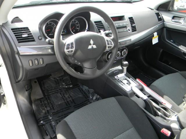 Mitsubishi Lancer 2011 photo 1