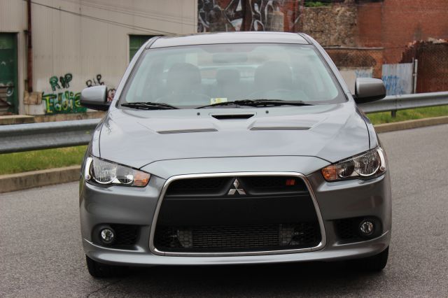 Mitsubishi Lancer 2012 photo 1