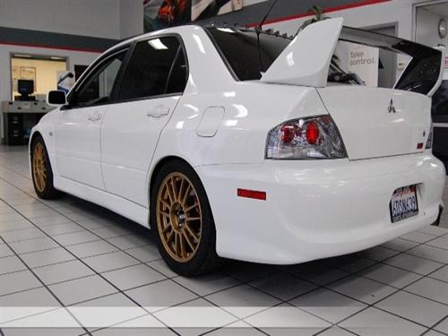 Mitsubishi Lancer Evolution 2005 photo 1