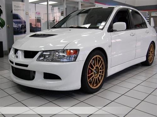 Mitsubishi Lancer Evolution 2005 photo 4