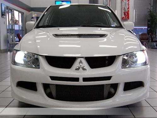 Mitsubishi Lancer Evolution 2005 photo 3