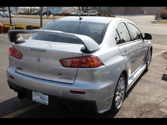 Mitsubishi Lancer Evolution 2008 photo 4