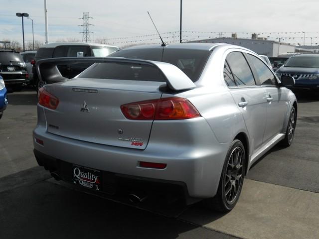 Mitsubishi Lancer Evolution 2008 photo 4