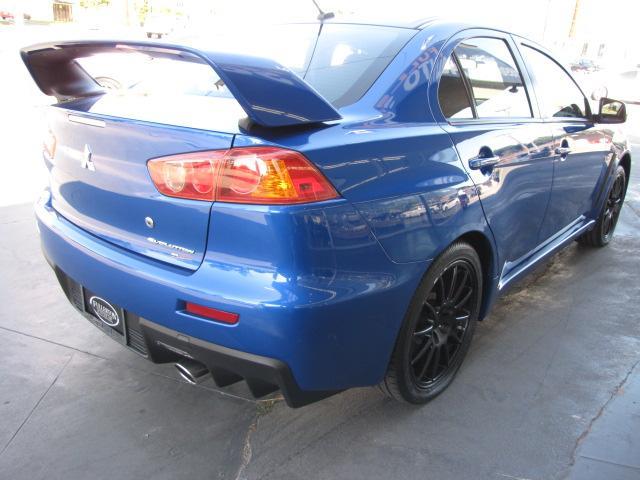 Mitsubishi Lancer Evolution 2008 photo 18