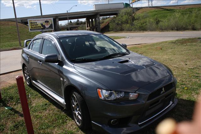 Mitsubishi Lancer Evolution 2008 photo 2