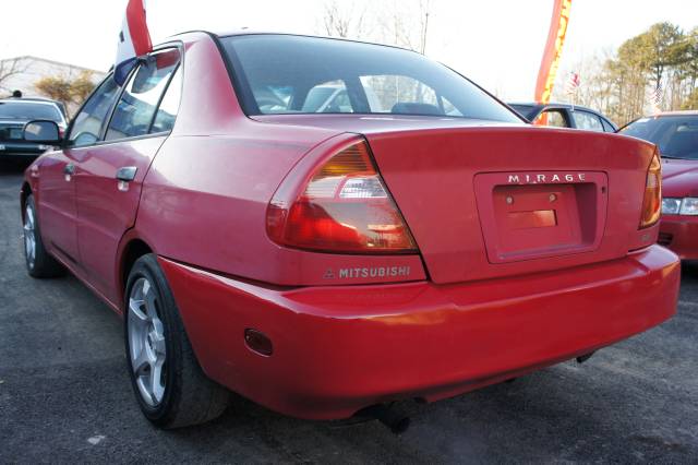 Mitsubishi Mirage 1999 photo 5