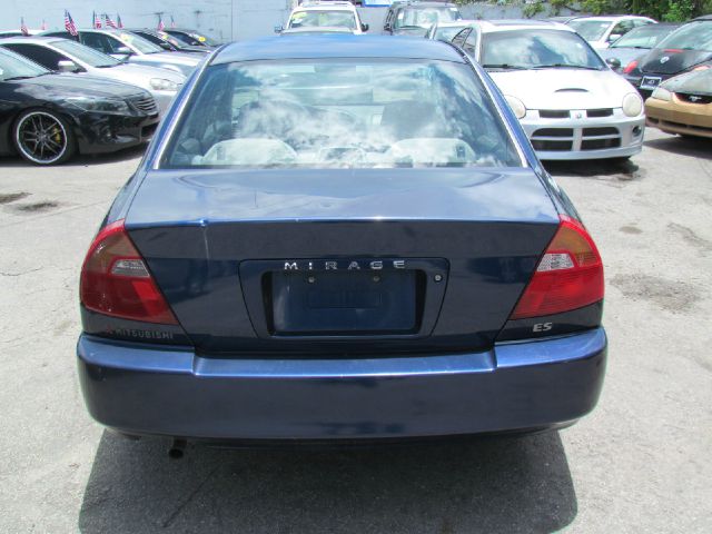 Mitsubishi Mirage 2001 photo 3