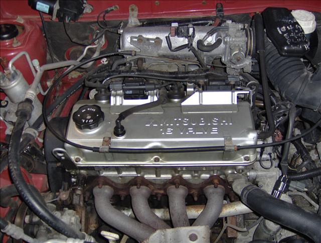 Mitsubishi Mirage 2001 photo 2