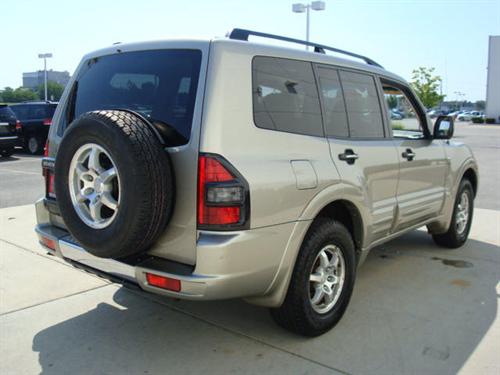 Mitsubishi Montero 2001 photo 2