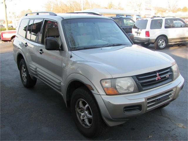 Mitsubishi Montero 2001 photo 2