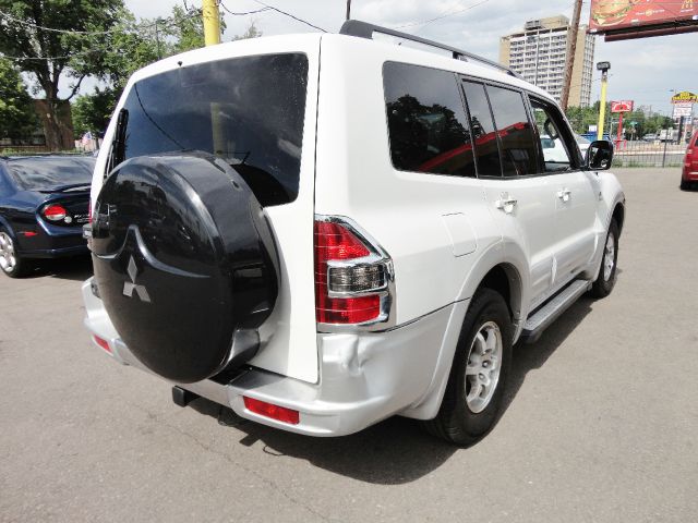 Mitsubishi Montero 2001 photo 3