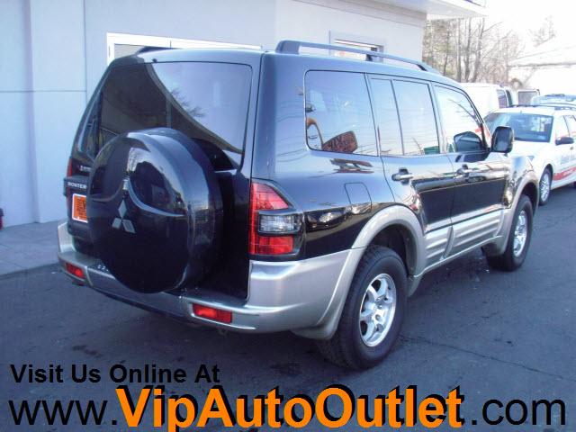 Mitsubishi Montero 2001 photo 2