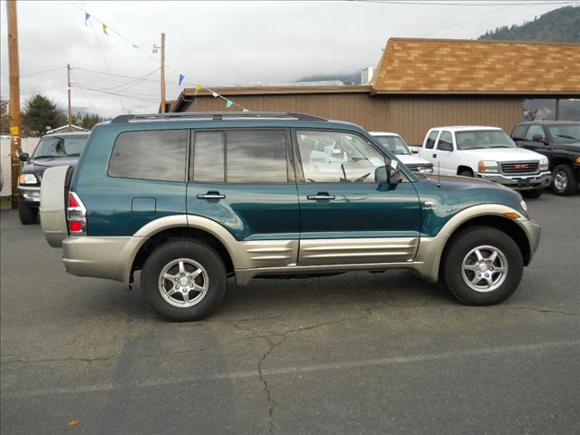 Mitsubishi Montero 2001 photo 1