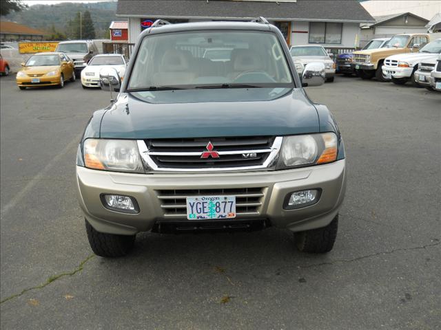 Mitsubishi Montero 2001 photo 2