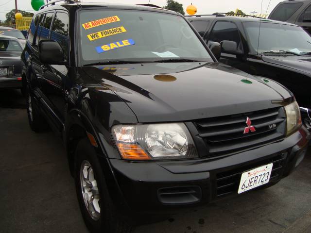 Mitsubishi Montero 2001 photo 1