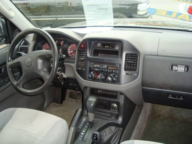 Mitsubishi Montero 2001 photo 4