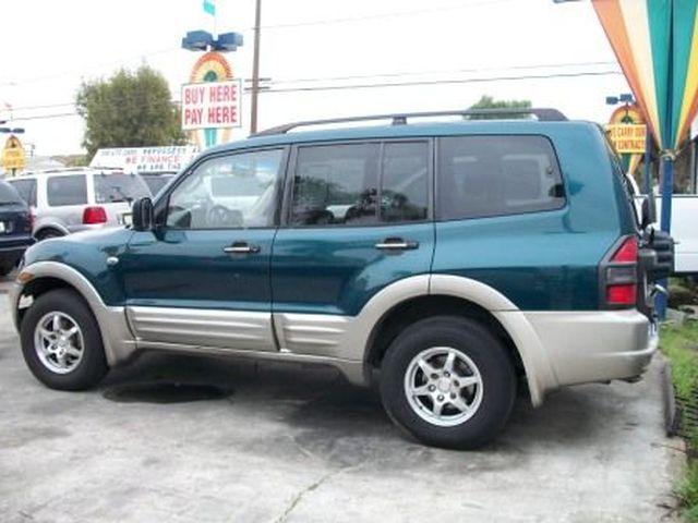 Mitsubishi Montero 2001 photo 1