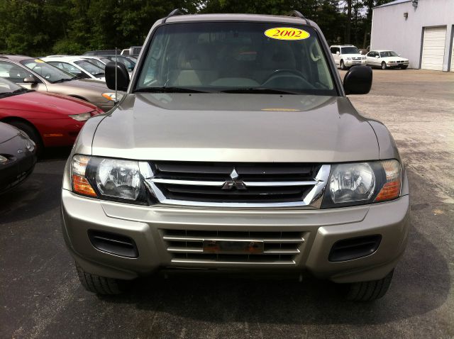 Mitsubishi Montero 2002 photo 10