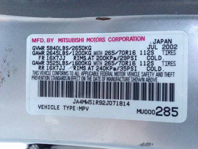 Mitsubishi Montero 2002 photo 2