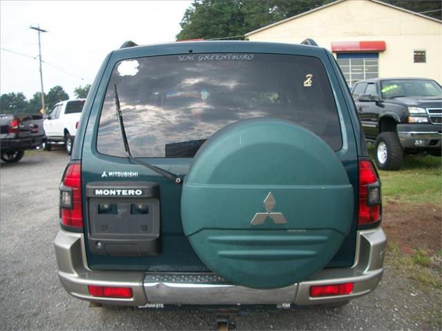 Mitsubishi Montero 2002 photo 1