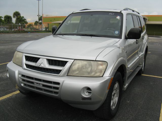 Mitsubishi Montero 2003 photo 4