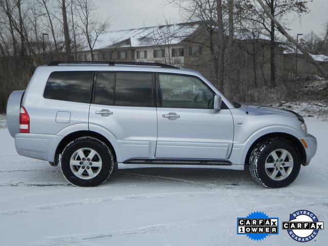 Mitsubishi Montero 2005 photo 1