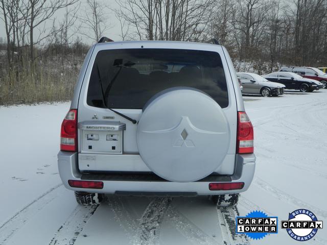 Mitsubishi Montero 2005 photo 3