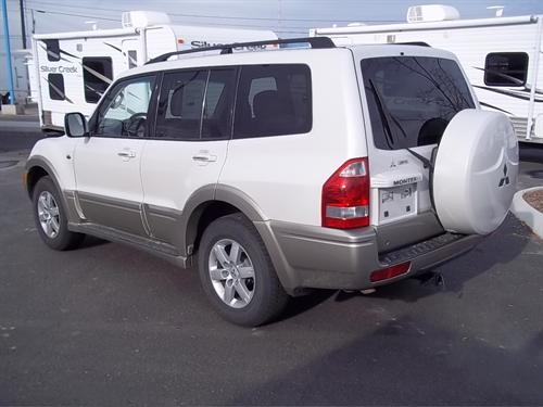 Mitsubishi Montero 2006 photo 2