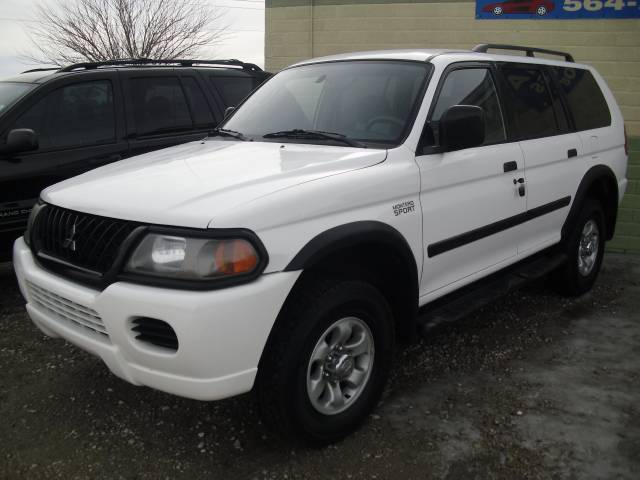 Mitsubishi Montero Sport 4 Dr 3.5 Sedan Sport Utility