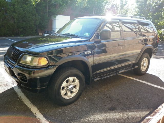 Mitsubishi Montero Sport Shelby GT5 SUV