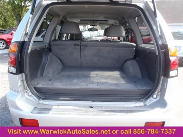 Mitsubishi Montero Sport SLT 25 Sport Utility