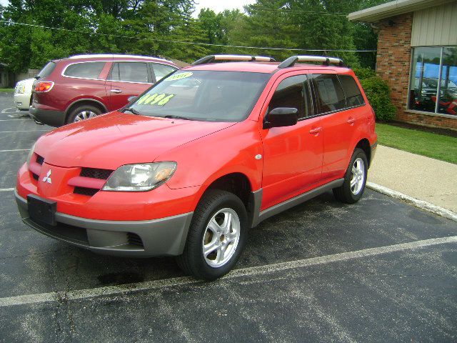 Mitsubishi Outlander 2003 photo 4