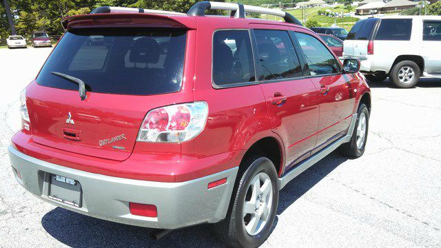 Mitsubishi Outlander 2003 photo 1