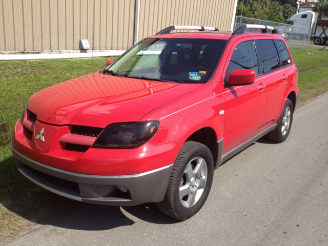 Mitsubishi Outlander Reg Cab 159.5 WB C5B SUV