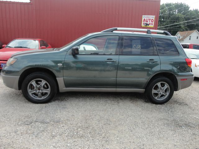 Mitsubishi Outlander 2003 photo 3