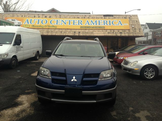 Mitsubishi Outlander 2003 photo 14