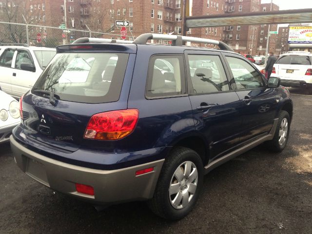 Mitsubishi Outlander 2003 photo 6