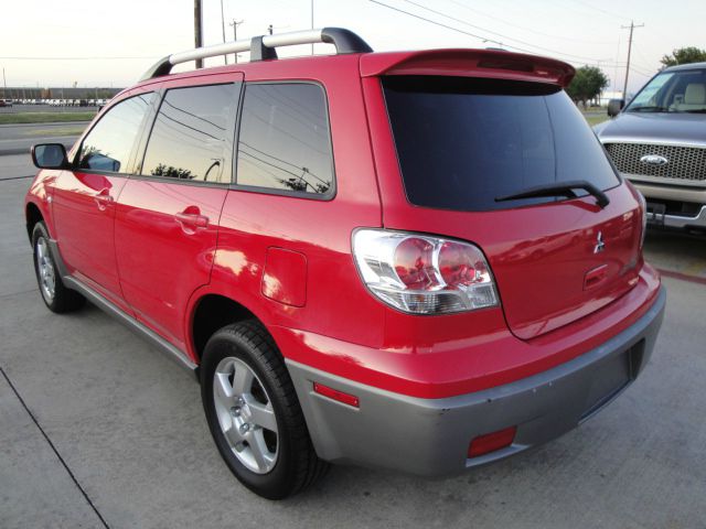 Mitsubishi Outlander 2003 photo 1