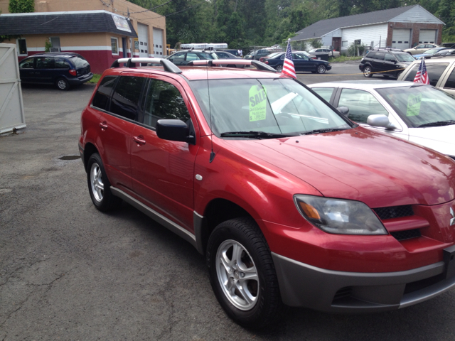 Mitsubishi Outlander 2003 photo 3