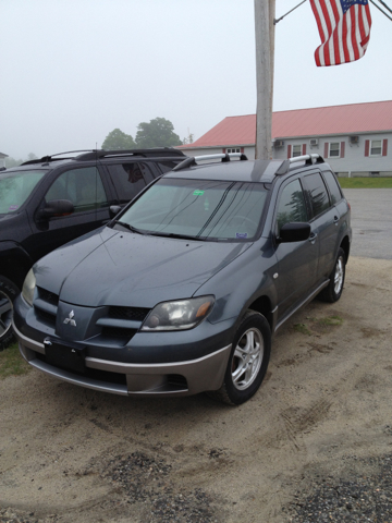 Mitsubishi Outlander 2003 photo 1