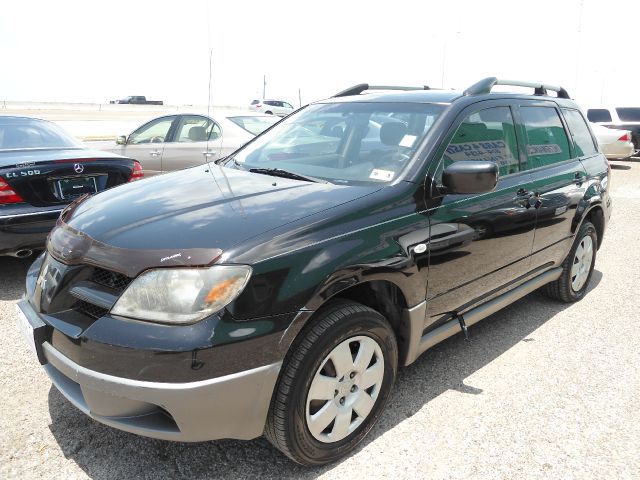 Mitsubishi Outlander 2003 photo 4