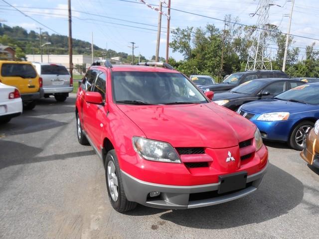 Mitsubishi Outlander 2003 photo 2