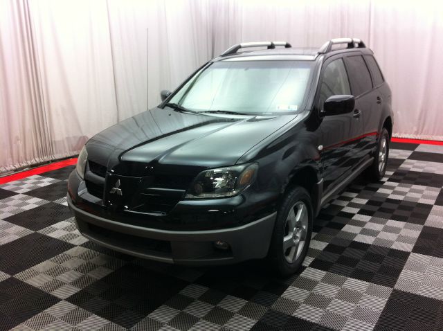 Mitsubishi Outlander 2003 photo 13